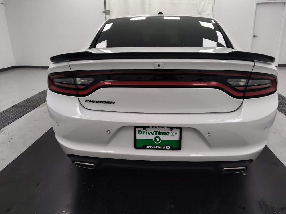 Used 2021 Dodge Charger SXT w/ Blacktop Package RWD image 7