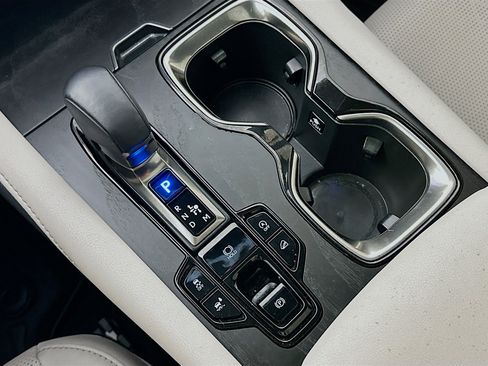 Used 2023 Lexus RX 350 Premium Plus w/ Cold Area Package image 17