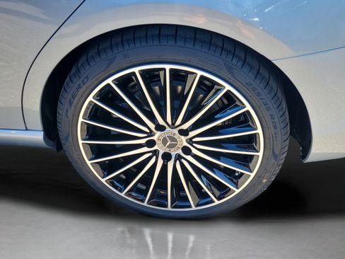 Certified 2026 Mercedes-Benz C 300 Sedan image 33