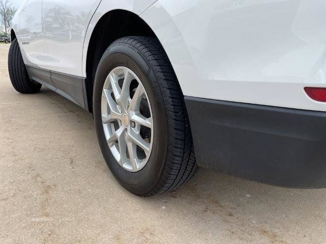 Used 2024 Chevrolet Equinox LT AWD/4WD image 17
