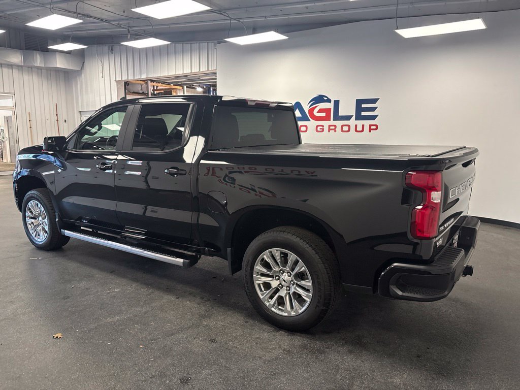 Used 2022 Chevrolet Silverado 1500 RST AWD/4WD image 8
