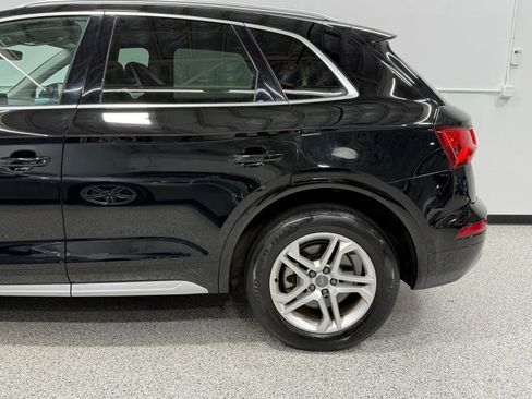 Used 2018 Audi Q5 2.0T Premium Plus w/ Premium Plus Package image 10