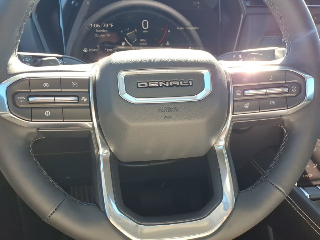 New 2027 GMC Terrain Denali w/ LPO, Floor Liner Package AWD/4WD image 17