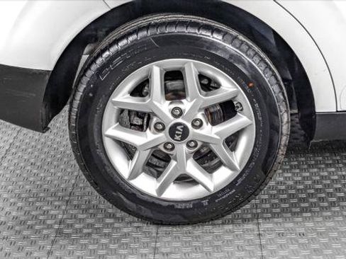 Used 2021 Kia Soul S FWD image 31