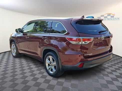 Used 2014 Toyota Highlander Limited AWD/4WD image 4