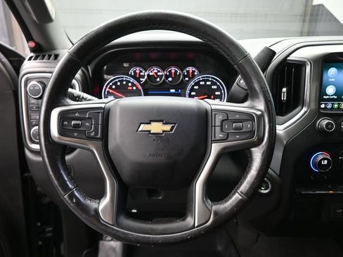 Used 2021 Chevrolet Silverado 1500 LT w/ Z71 Off-Road Package AWD/4WD image 7