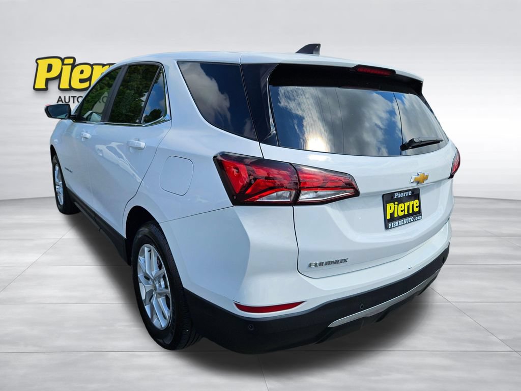 Used 2024 Chevrolet Equinox LT AWD/4WD image 3