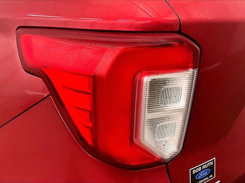 Certified 2020 Ford Explorer XLT w/ Class III Trailer Tow Package image 29