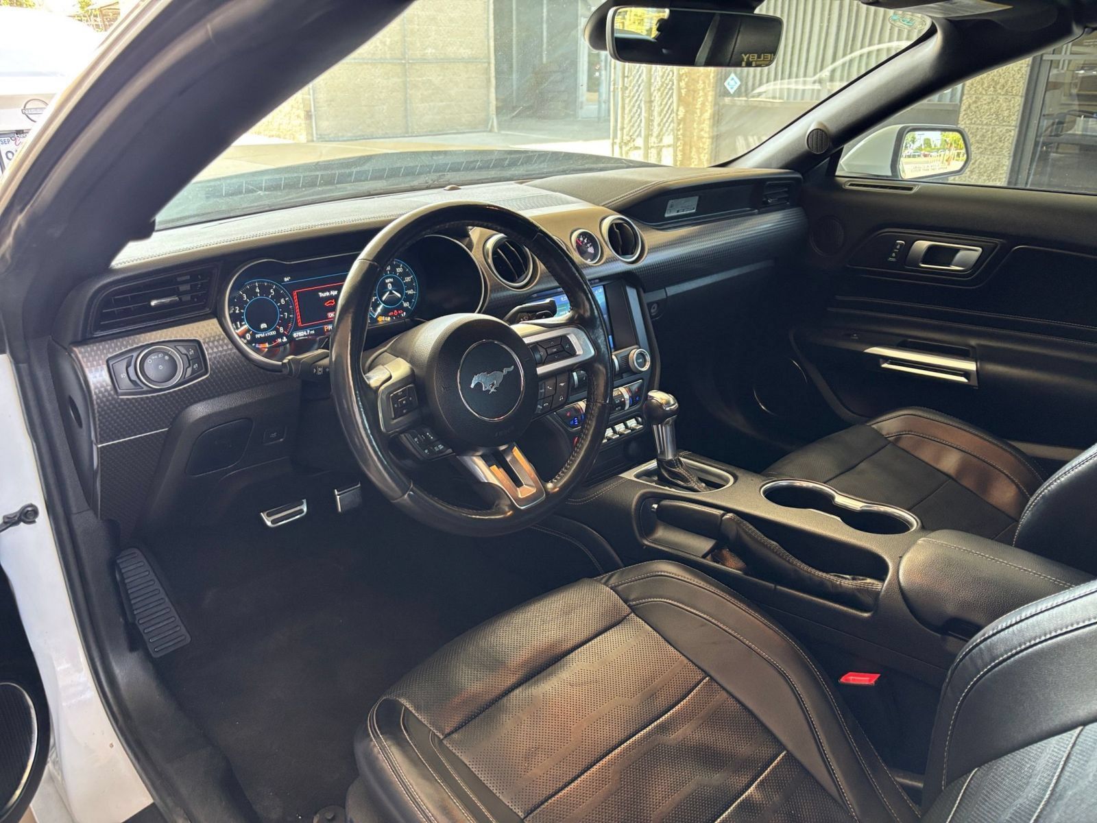 Used 2022 Ford Mustang GT Premium w/ GT Performance Package RWD image 33