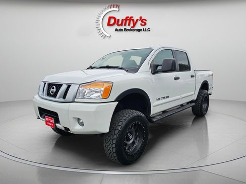 Used 2015 Nissan Titan PRO-4X image 15