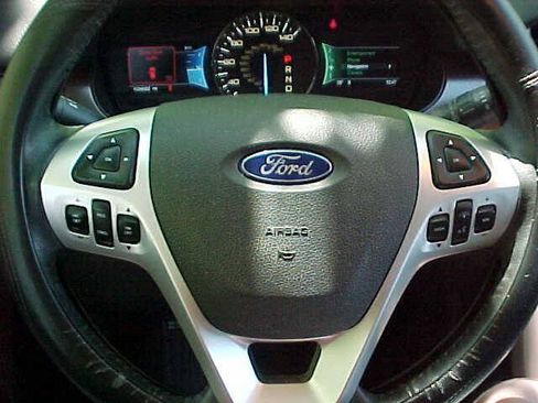 Used 2013 Ford Edge Limited AWD/4WD image 25