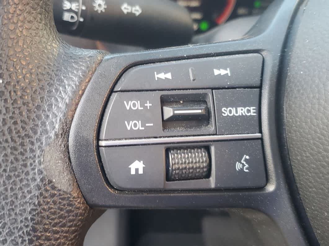 Used 2025 Honda HR-V LX image 18