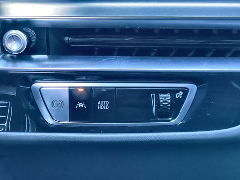 Certified 2026 Cadillac Lyriq Premium Luxury image 15