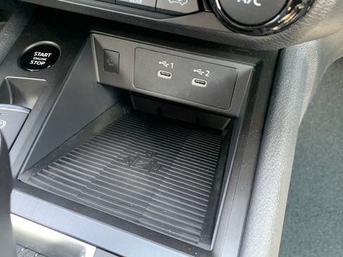 New 2026 Nissan Kicks SV w/ Cold Weather Package FWD image 16