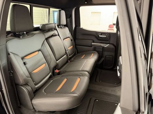 Used 2021 GMC Sierra 1500 AT4 w/ AT4 Preferred Package AWD/4WD image 43