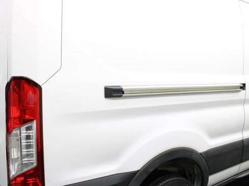 Used 2025 Ford Transit 250 148 High Roof AWD w/ Load Area Protection Package image 33