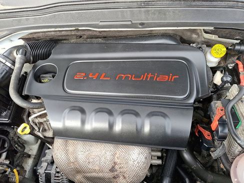 Used 2017 Jeep Renegade Sport w/ Power & Air Group image 30