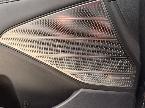 Used 2023 Hyundai Palisade Calligraphy image 33