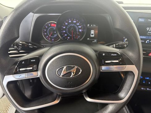 Used 2023 Hyundai Elantra SEL FWD image 14