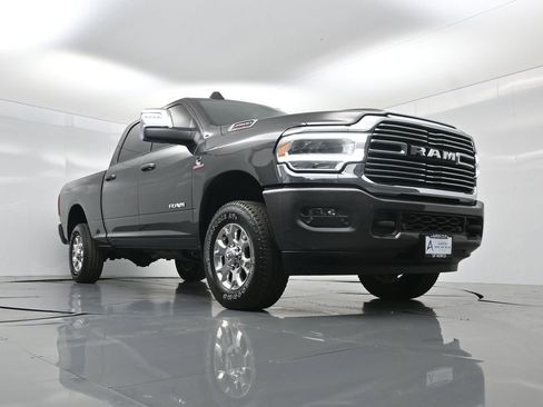 Used 2024 RAM 2500 Laramie image 47