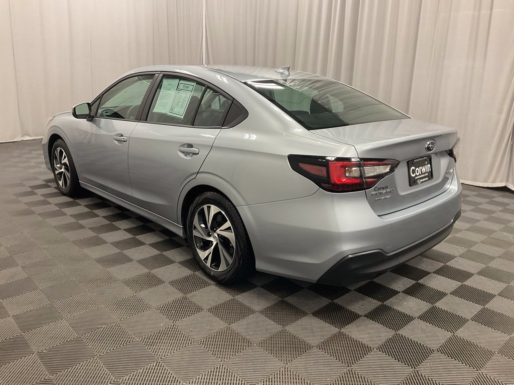 Used 2024 Subaru Legacy Premium AWD/4WD image 8