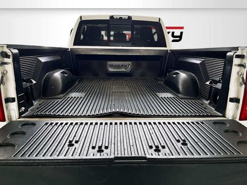 Used 2020 RAM 2500 Laramie w/ Chrome Appearance Group AWD/4WD image 25