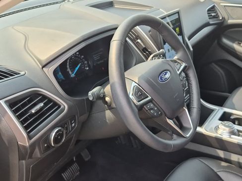 Used 2024 Ford Edge SEL w/ Convenience Package AWD/4WD image 10