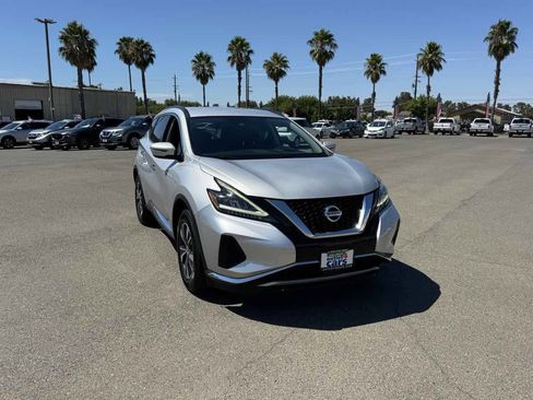 Used 2020 Nissan Murano SV FWD image 3