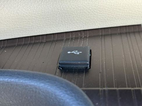 Certified 2023 Toyota Sienna XLE image 37