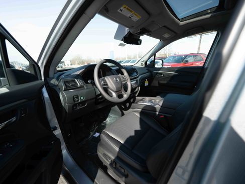 New 2026 Honda Ridgeline RTL image 8