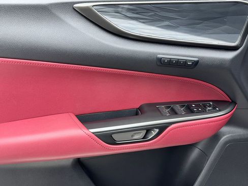 Used 2025 Lexus NX 250 FWD w/ Towing Package (2000 Lbs) image 38