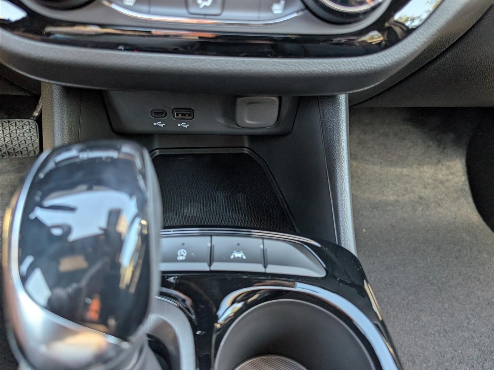 New 2026 Buick Envista Sport Touring w/ Convenience I Package FWD image 22