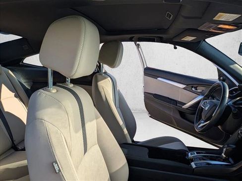 Used 2019 Honda Civic EX image 17