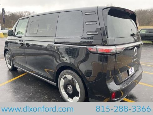 New 2025 Volkswagen ID. Buzz Pro S image 5