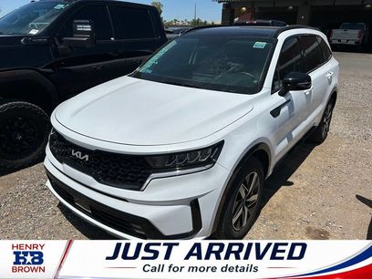 Used 2023 Kia Sorento EX w/ Panoramic Sunroof Package