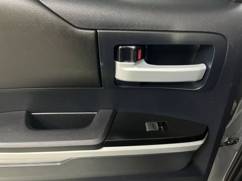 Used 2016 Toyota Tundra SR5 image 52