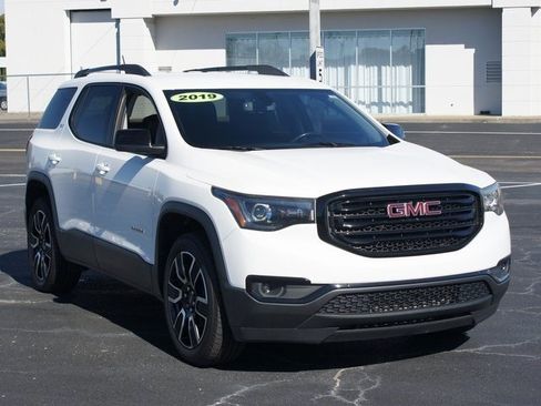 Used 2019 GMC Acadia SLT w/ Black Edition image 24
