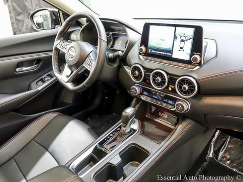 Used 2024 Nissan Sentra SR w/ SR Premium Package image 24