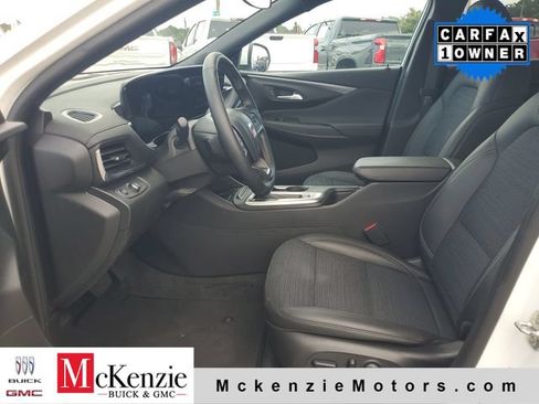 Used 2024 Buick Envista Preferred w/ Convenience I Package FWD image 5
