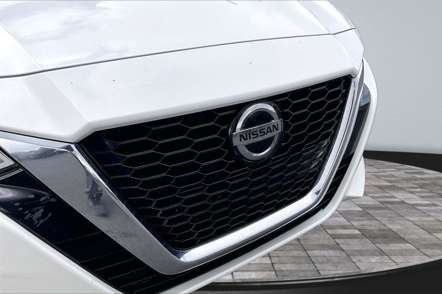 Used 2019 Nissan Altima 2.5 SL FWD image 29