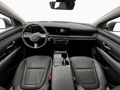 New 2025 Hyundai Tucson Limited AWD/4WD image 13