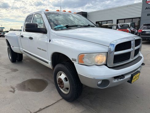 Used 2005 Dodge Ram 3500 Truck SLT w/ Quad Cab Big Horn Value Group AWD/4WD image 2