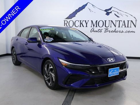 Used 2024 Hyundai Elantra Limited image 1