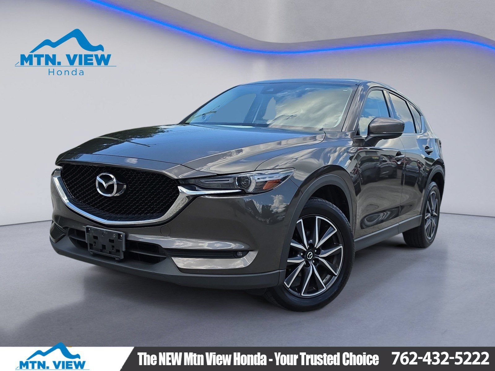 Used 2017 MAZDA CX-5 Grand Touring AWD/4WD image 1