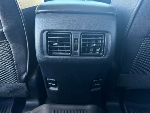 Used 2018 Toyota 4Runner SR5 Premium image 29