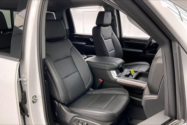 Certified 2024 Chevrolet Silverado 3500 LTZ w/ LTZ Plus Package AWD/4WD image 7