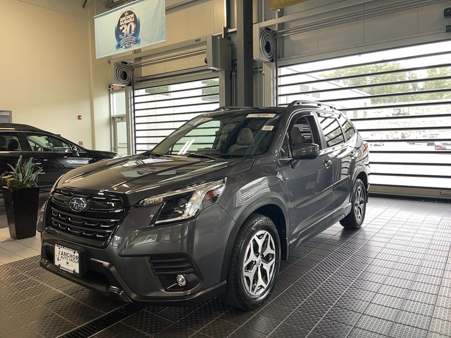 Used 2024 Subaru Forester Premium AWD/4WD image 3