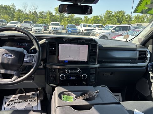 Used 2024 Ford F350 Lariat w/ Camper Package image 14