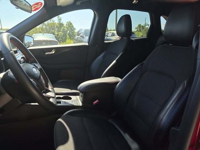 Used 2025 Ford Escape ST-Line AWD/4WD image 21