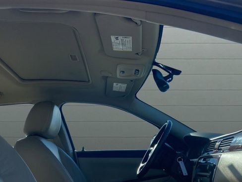 Used 2011 Chevrolet Impala LT w/ Luxury Edition Package image 19